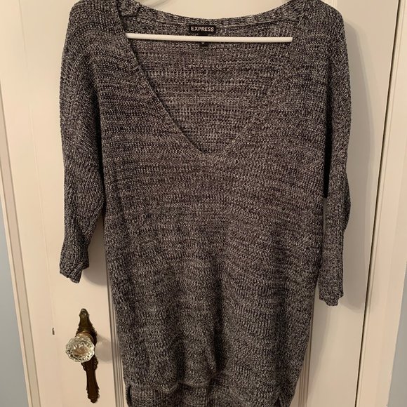 Express Slouchy Grey Sweater - Picture 1 of 1